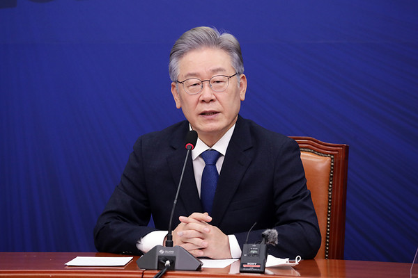 ▲이재명 후보가 소비쿠폰 지원을 언급했다. (사진출처=민주당)