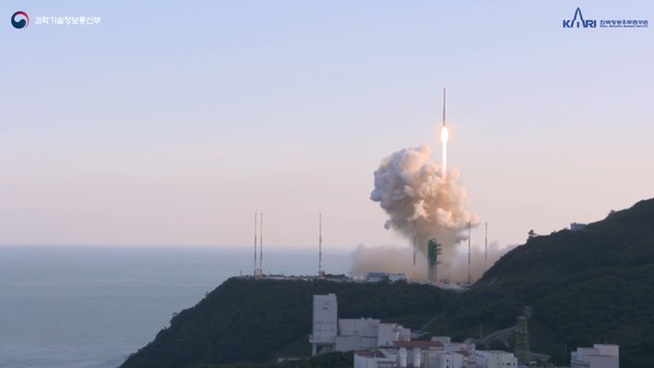 누리호 발사 순간 / 사진=한국항공우주연구원 라이브 방송 캡쳐