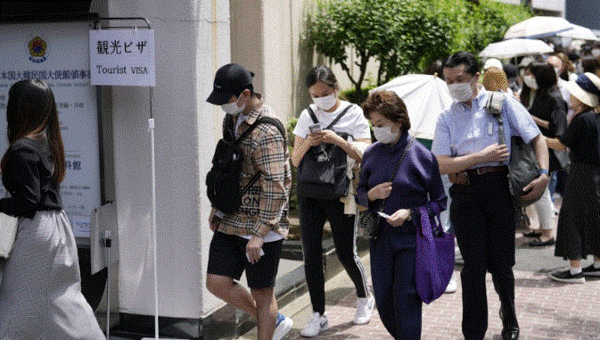 도쿄에 한국관광비자 대기줄 한국가고 싶은 밤샘하지 않을께 4