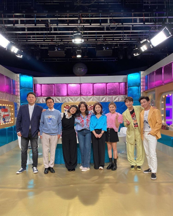 트로트 가수 송가인이 MBC ‘라디오스타’ 촬영 인증사진을 게시했다./사진=송가인 SNS