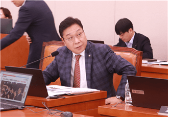 국회 문화체육관광위원회 소속 정연욱 의원(국민의힘·부산 수영구) [사진=정연욱 의원실]