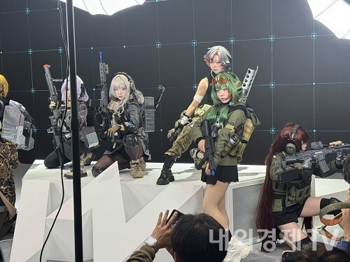 사진 : 웹젠 코스프레 모델들 / 내외경제TV