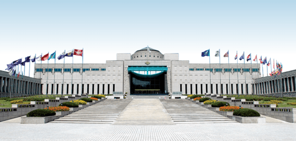 KOCCA 제작지원 사업 선정작 'AR 실감 전시', 하이퍼클라우드 쇼케이스로... - 뉴스 썸네일 이미지