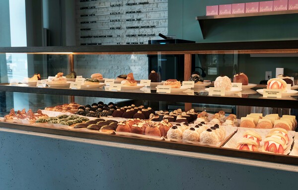 [UP! START] 지에프에프지, 도넛 본고장에 노티드 LA 2호점 오픈 - 뉴스 썸네일 이미지