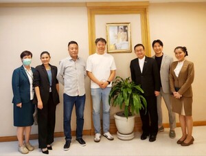 애니챗, 태국 사미티벳 수쿰빗 병원에 AI 통역 서비스 공급 - 뉴스 썸네일 이미지