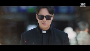 '<b>열혈사제</b>2' 이번에는 마약 사건이다…김남길, 부산에 떴다